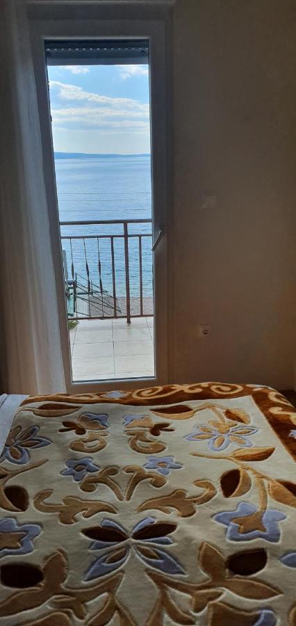 Adriatic Beach Suites 奥米什 外观 照片