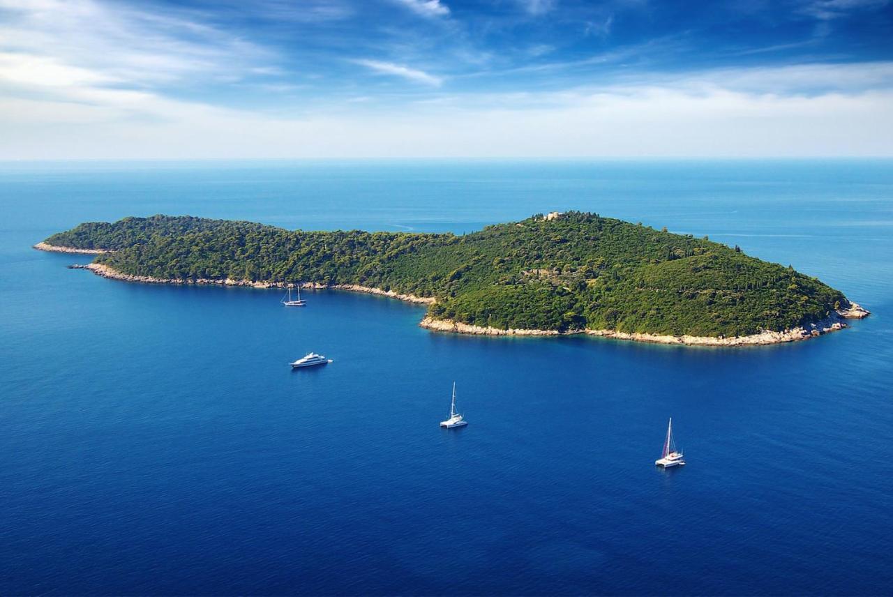 Adriatic Beach Suites 奥米什 外观 照片
