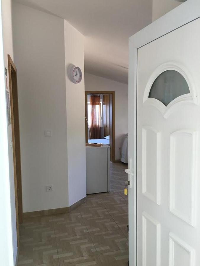 Adriatic Beach Suites 奥米什 外观 照片