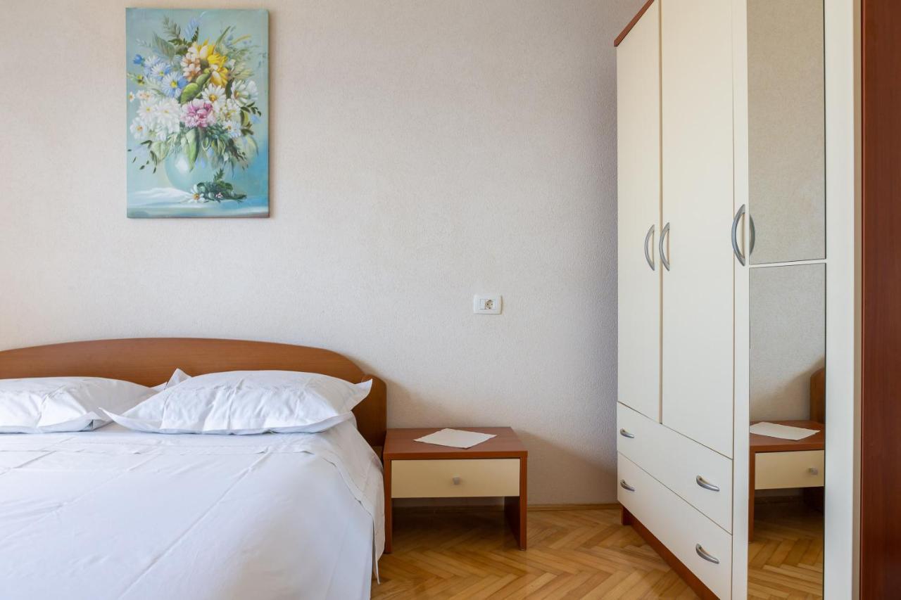 Adriatic Beach Suites 奥米什 外观 照片