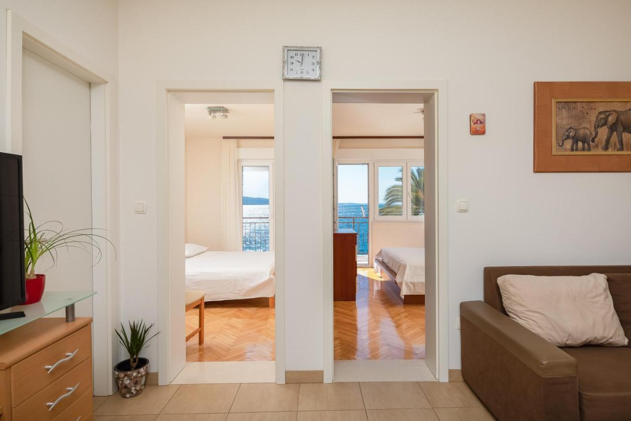 Adriatic Beach Suites 奥米什 外观 照片