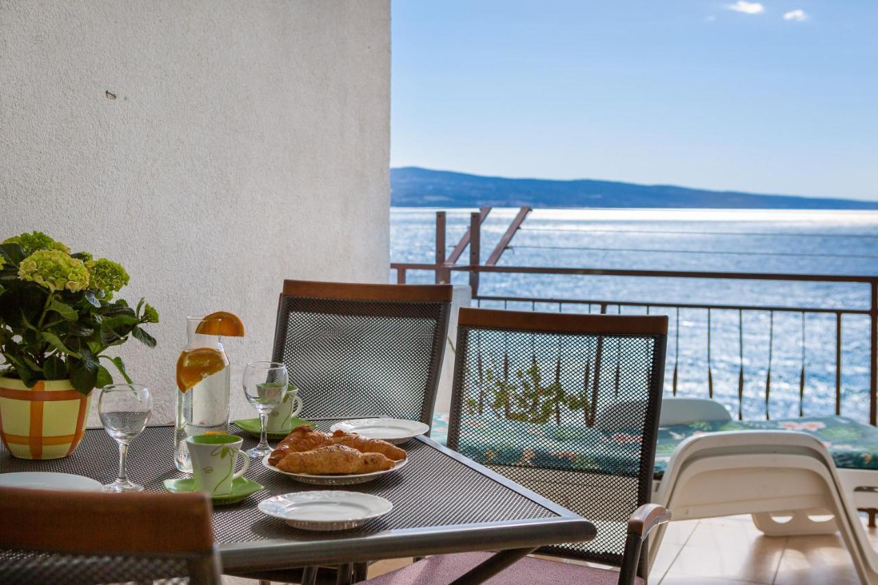 Adriatic Beach Suites 奥米什 外观 照片