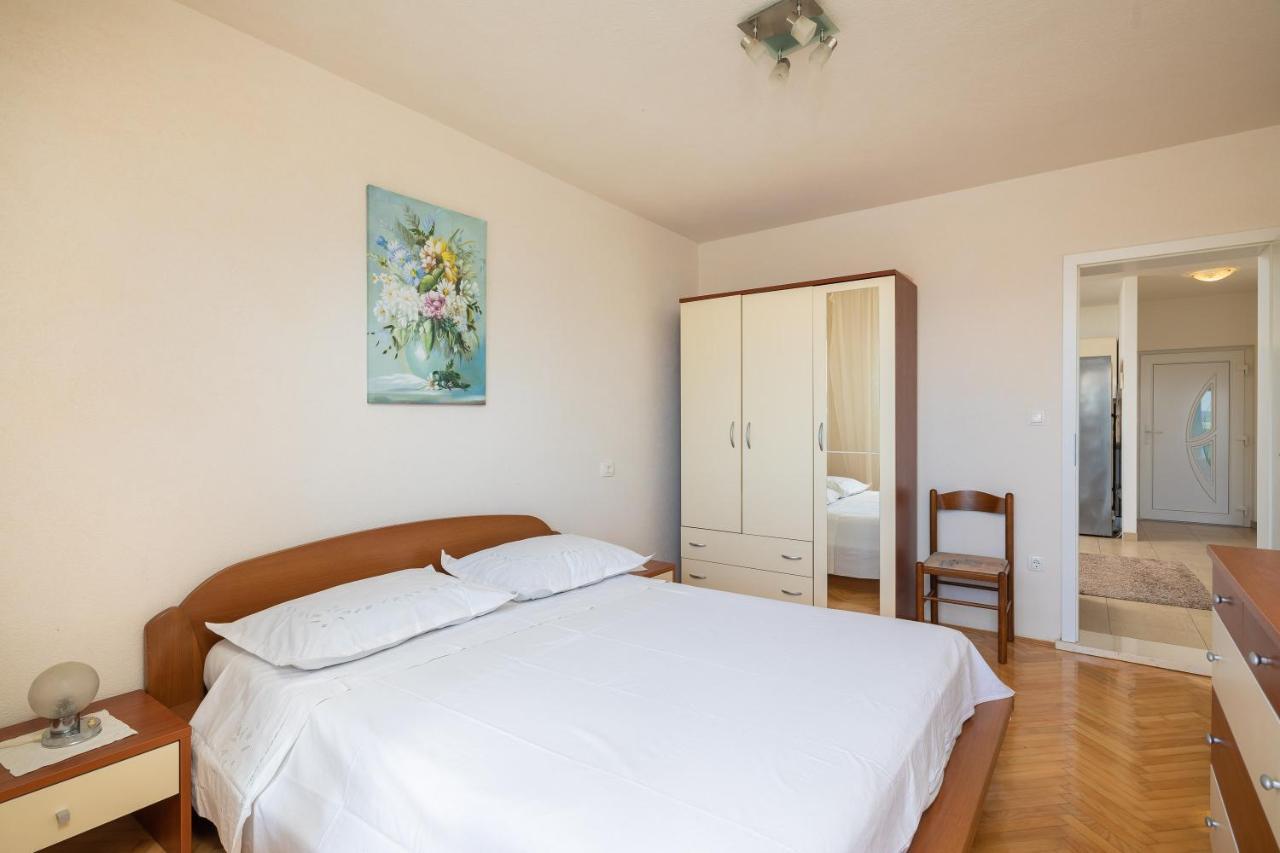 Adriatic Beach Suites 奥米什 外观 照片